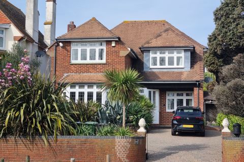 House in Havant, Crookhorn - View 2