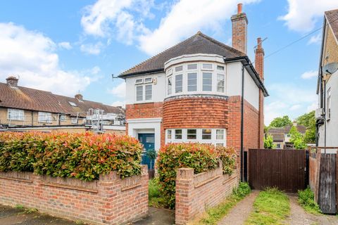 Meadowview Road, Ewell KT19