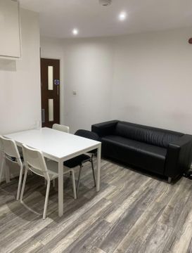 Newarke Street, Leicester, (Pseudo) England (Ua/md/Lb) LE1 – pohled 2