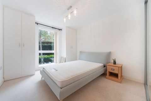 Carney Place SW9