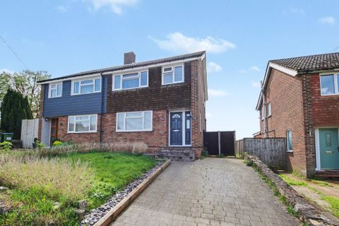 South East Road, Sholing SO19
