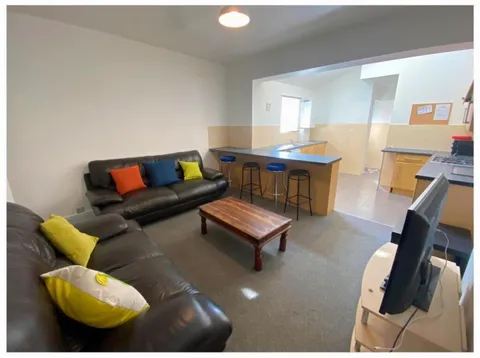 House in Sheffield, Sharrow, South Yorkshire - View 5