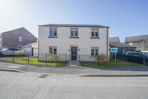 Glamorgan Green, Neath SA10