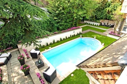  - Frognal, London NW3