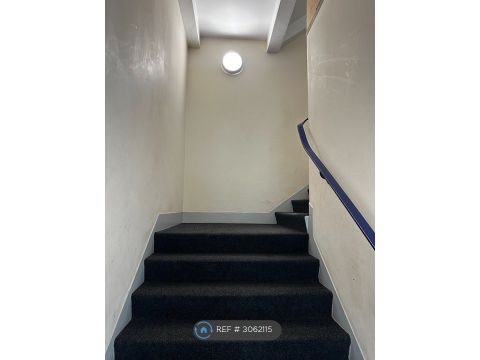 Portview Road, Bristol BS11