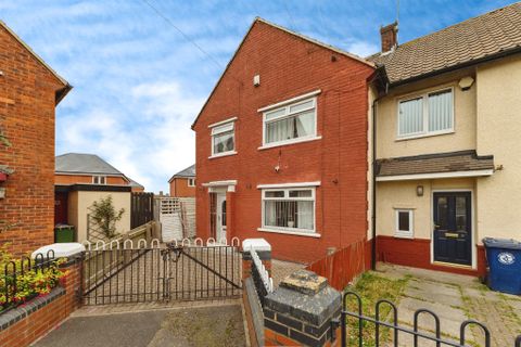 Lawson Close, South Bank, Middlesbrough TS6 – pohled 2