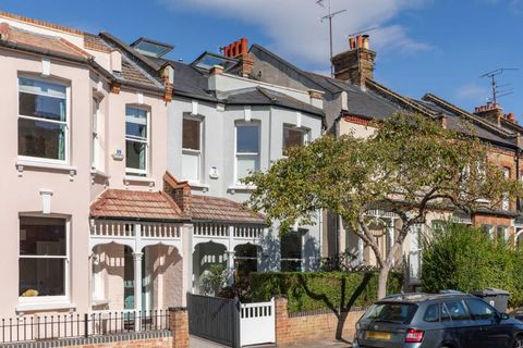 Huntingdon Road, London N2