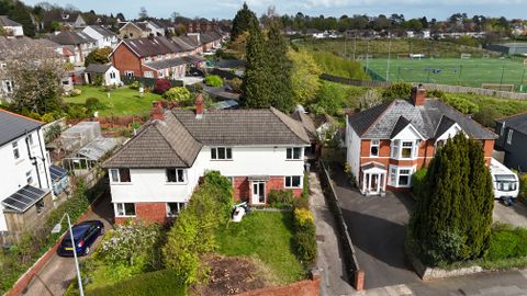 104 Heol Hir, Llanishen, Cardiff, South Wales CF14