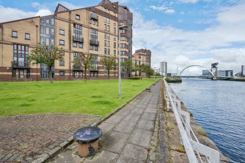 2 Mavisbank Gardens, Kinning Park G51