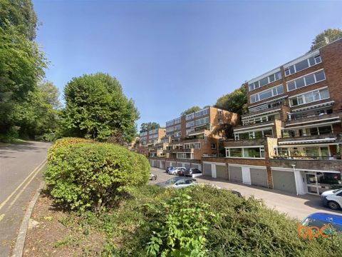Avon Way, Bristol BS9