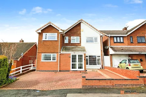 Chalvington Close, Leicester LE5, Leicester LE5