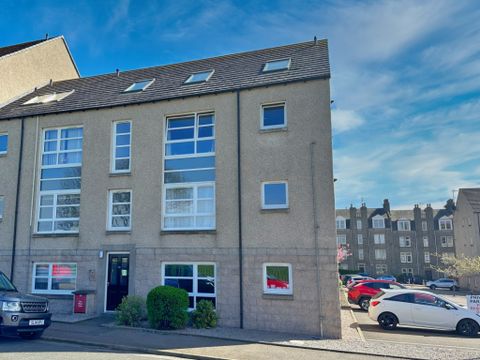 Erroll Street, Aberdeen AB24