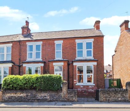 19 Station Road, Carlton, Nottingham NG4