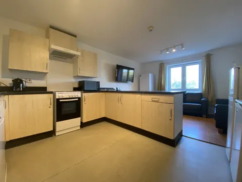 Apartment in Cathays CF24, Cathays - View 5