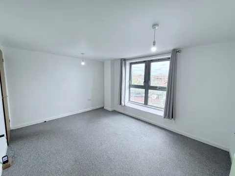 Sheridan Court, Nottingham NG1 - View 5