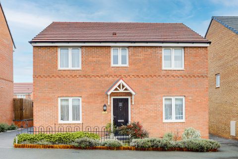House in Gedling, Chase Farm - View 2