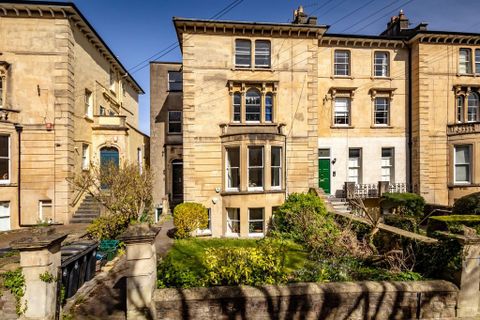 Chertsey Road, Redland, Bristol BS6