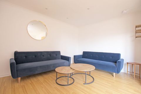Minerva Way, Finnieston, Glasgow G3 - More