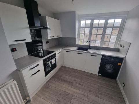 Apartment in Aberdeen, City Centre - View 2