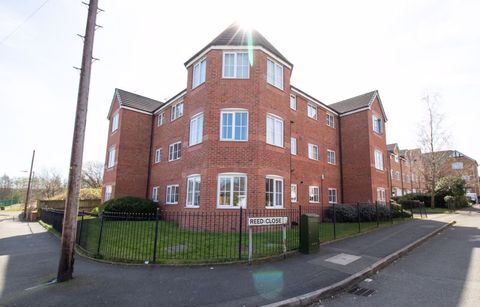 Double Reed And Single Reed Reed Close, Farnworth, Bolton BL4, 2 bed flat to rent, £800 pcm - Zoopla