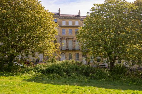 Cavendish Place, Bath, Somerset BA1