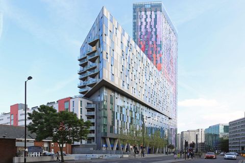Saffron Central Square, Croydon CR0 – pohled 2
