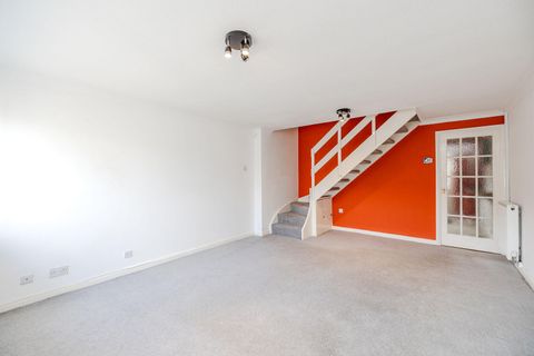 Kent Court, Kingston Park, Newcastle Upon Tyne NE3 - More
