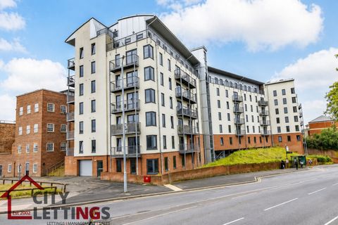 Park West, Cnnaing Circus NG7