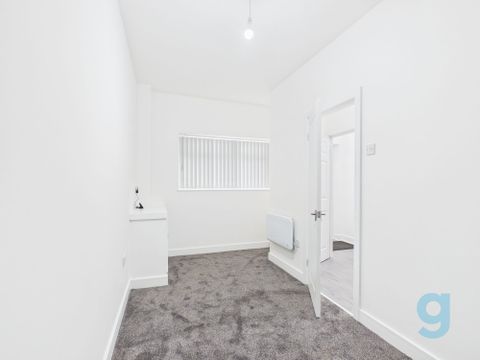Lisburn Lane, Liverpool L13