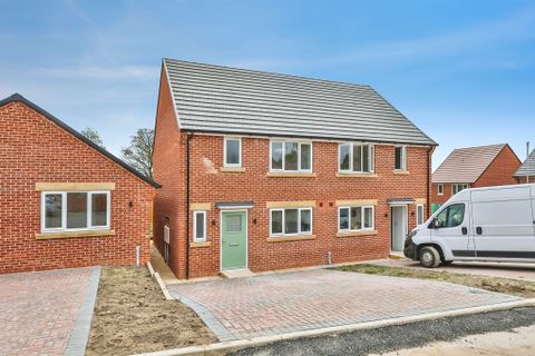 Foresters Rise, Newthorpe, Nottingham NG16, New home