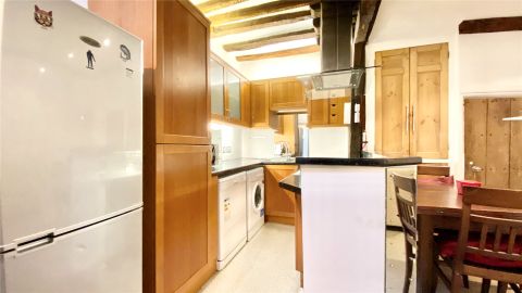 Apartment in Reading, Katesgrove, Coley - More