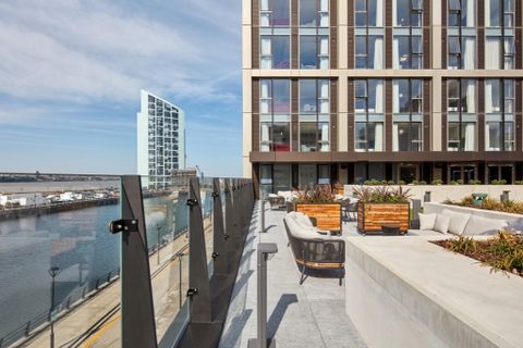 William Jessop Way, Liverpool L3