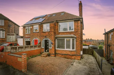 Enfield Crescent, York YO24, York YO24