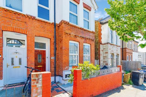 Lenham Road, Thornton Heath, Surrey CR7
