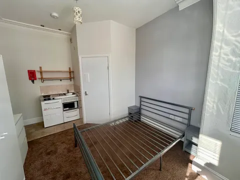Lansdowne Road, Birmingham B24 - Widok 5