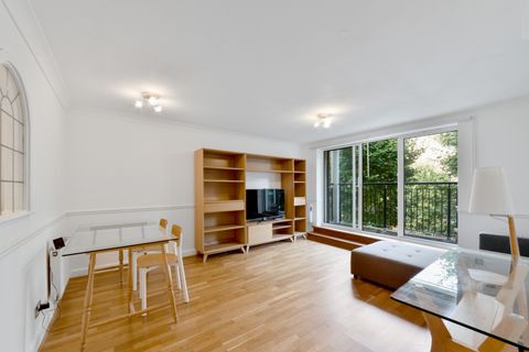 Newport Avenue, Docklands, London E14
