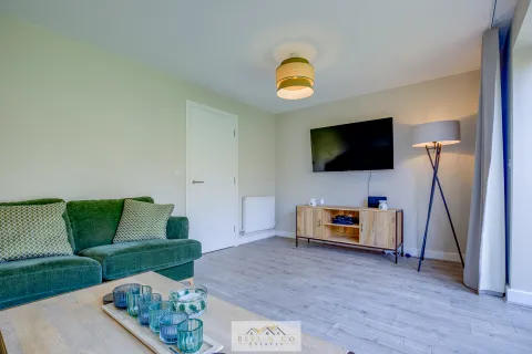 House in Rotherham, Wales - View 5