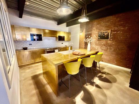 Rifle Maker, Water Street, Jewellery Quarter, Birmingham, Warwickshire B3