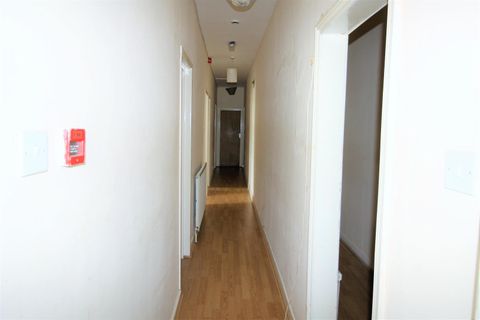 Woodville Road, Cardiff CF24 - View 2