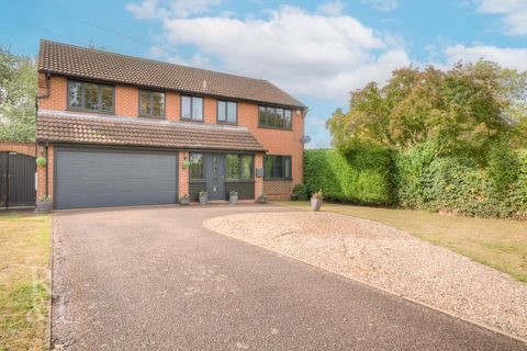 House in Nottingham, Keyworth - View 2