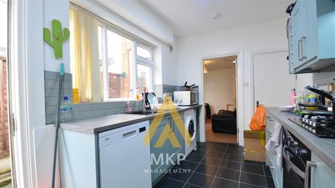 Warwards Lane, Selly Oak, Birmingham B29