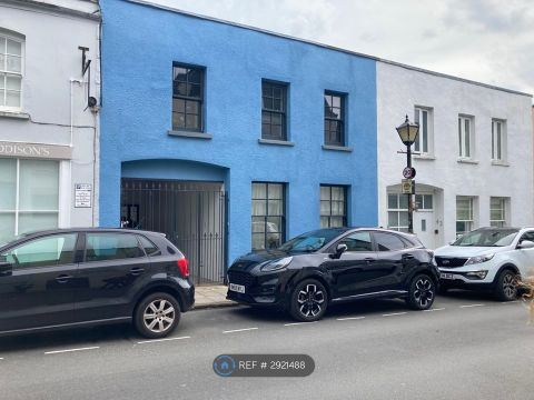 Princess Victoria St, Bristol BS8