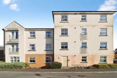 Oak Leaze, Patchway, Bristol BS34