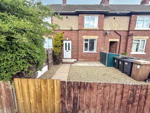 Green Crescent, Dudley, Cramlington NE23