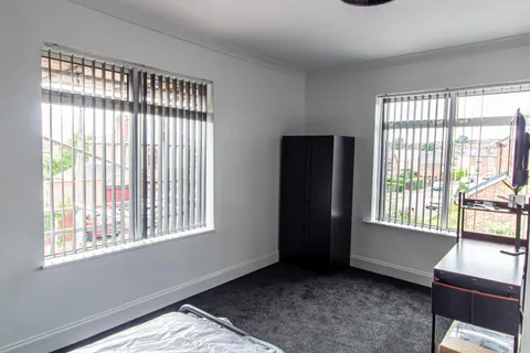 Priory Road, Gedling, Nottingham NG4 - View 5