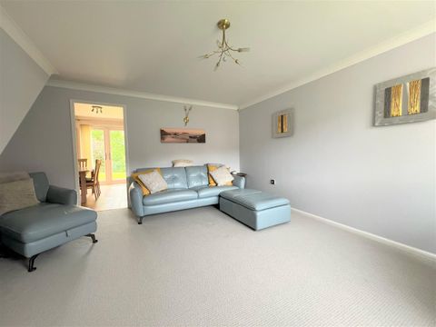 Plympton, Plymouth PL7 - More