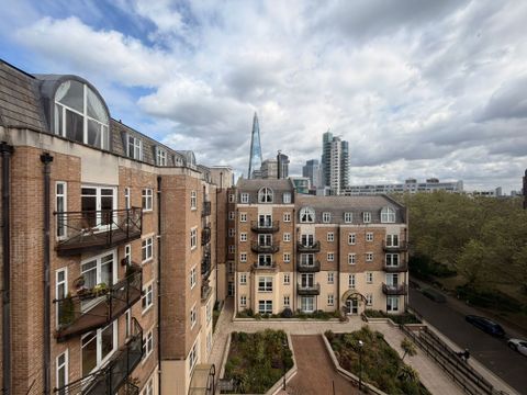 Swan Street, London SE1