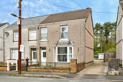 Glanyrafon Road, Pontarddulais, Swansea SA4
