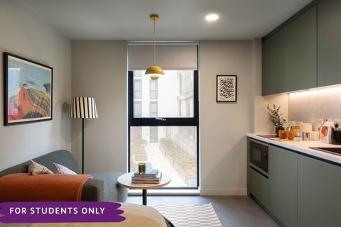 Central Road, Leeds LS1, Studio to rent