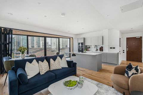 Graphite Square, Albert Embankment SE11, New home